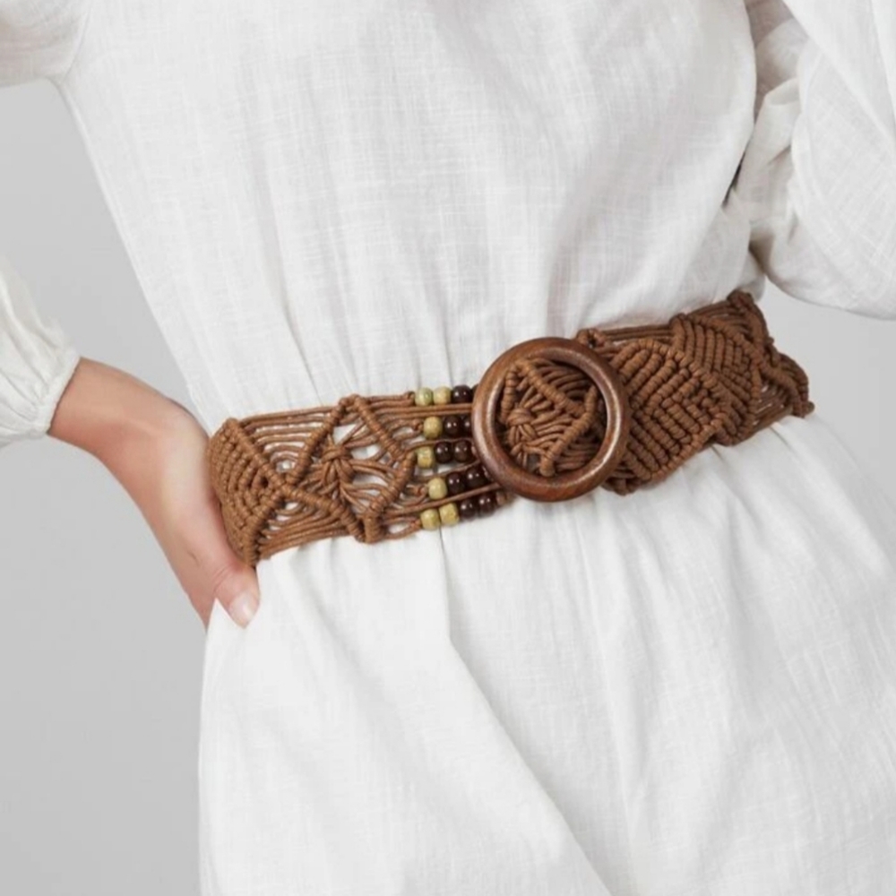 New Macrame belt with wood buckle and wood beads